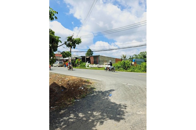 ĐẤT THỔ CƯ 1800M2 TẠI CỦ CHI G  SỔ ĐỎ ĐỦ PHÁP LÝ VỊ TRÍ VÀNG CƠ HỘI ĐẦU TƯ HOÀN HẢO!